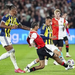 atilan mansetleri gormeniz lazim butun ulke fenerbahceyi konusuyor LvrX9nVB