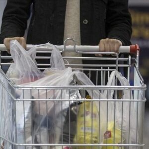 plastik poset yerine kagit ve bez canta satan zincir marketlere yaptirim 6UpGjSaf