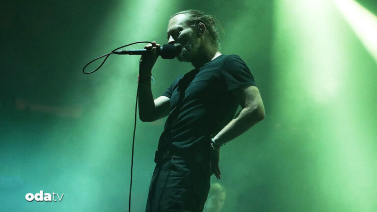 unlu rock grubu geri dondu IlZg9VnP