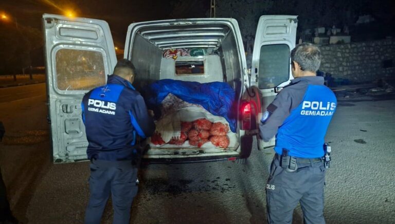 samsunda 5 ton kacak midye ele gecirildi GGOzEDiT