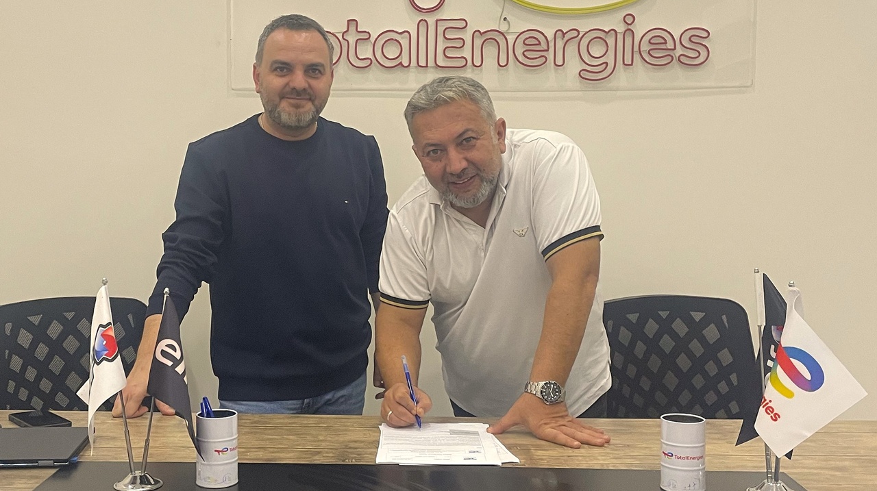 totalenergies-turkiyenin-yeni-distributoru-tuna-petrol-oldu-JzRLwY79.jpeg